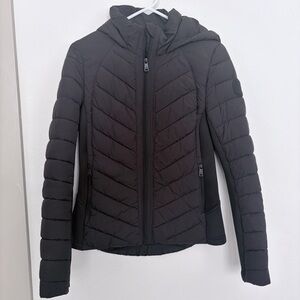 Bernardo Women's Black Puffer Jacket